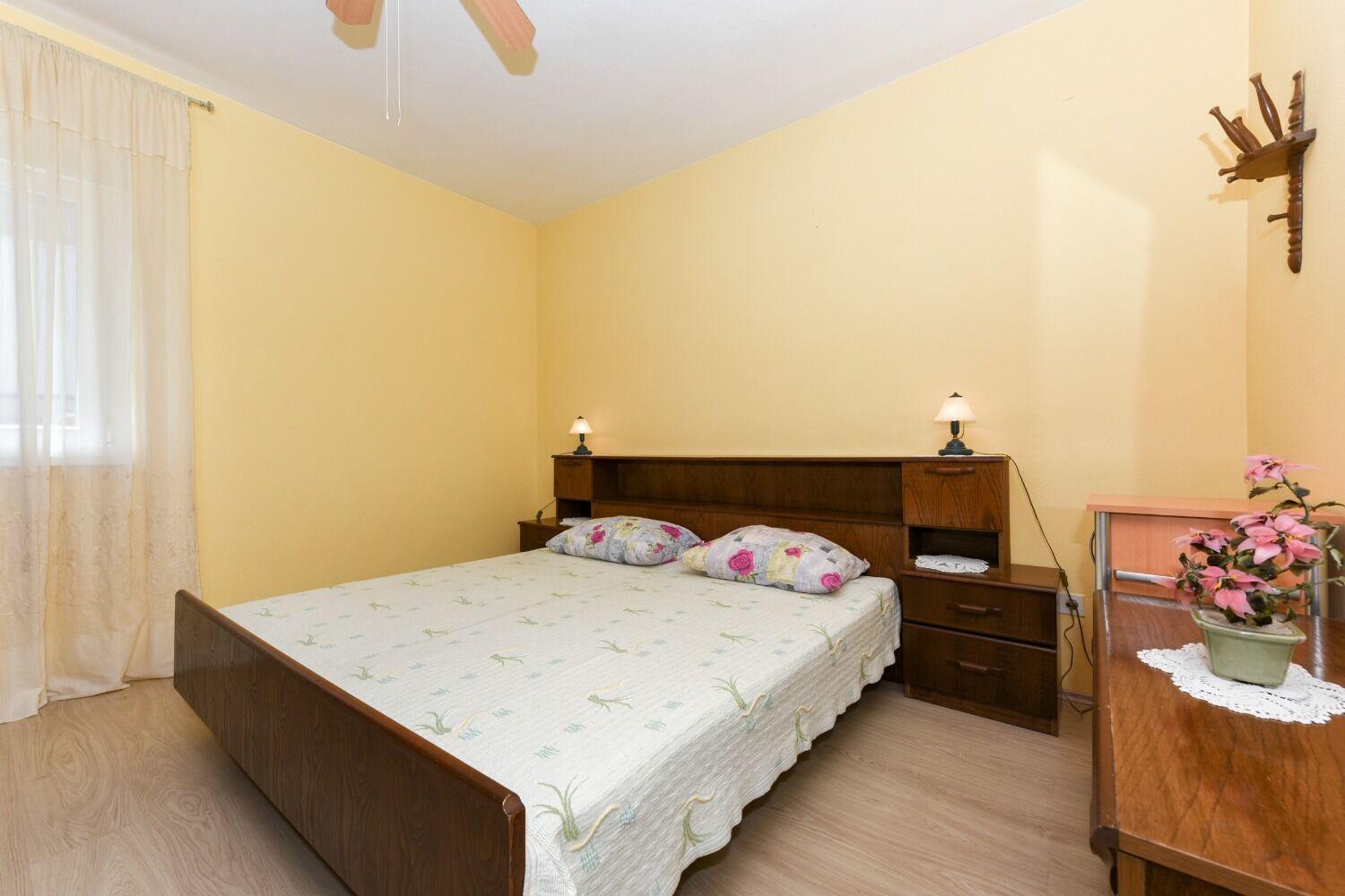 Apartments Kolt - 15M From Sea Kali Exterior photo